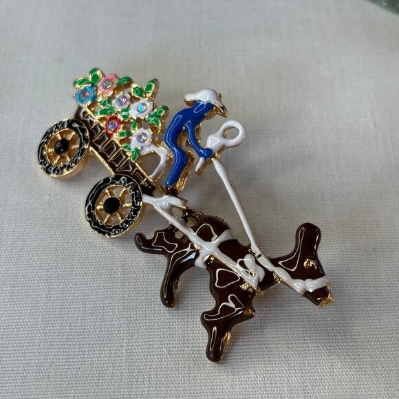 Flower Cart & Driver With Horse Brooch Pin Retro Old Fashioned Style NWT - Picture 5 of 6